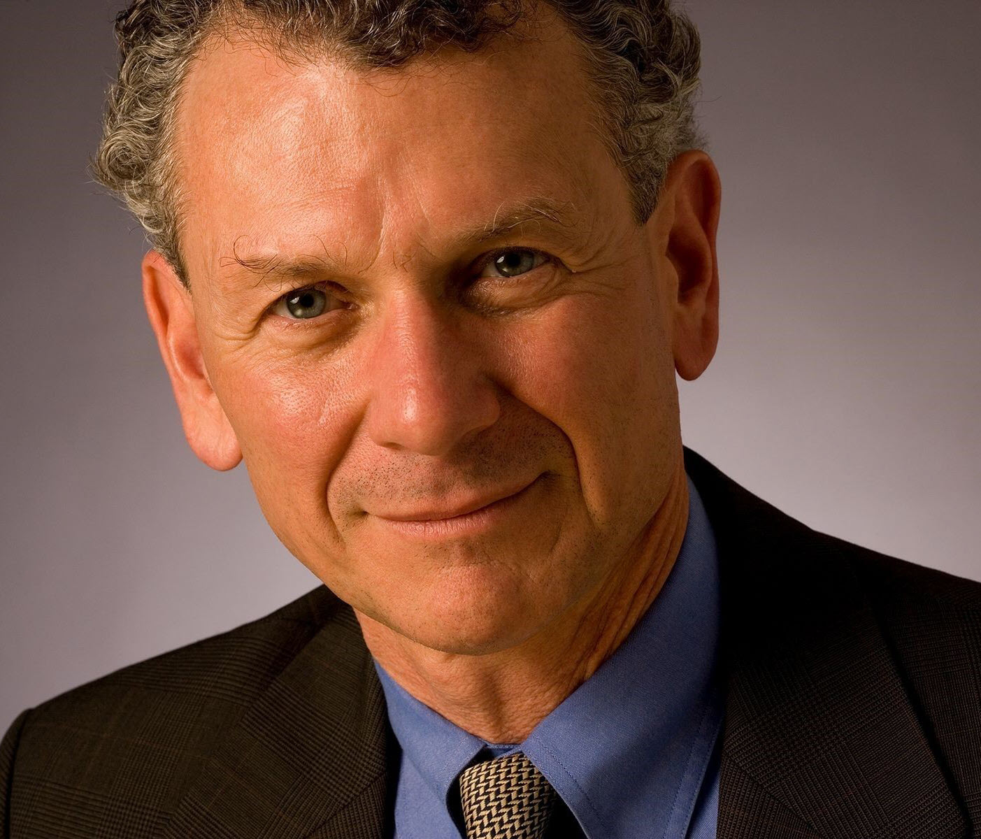Tom Portrait - Cropped.jpg